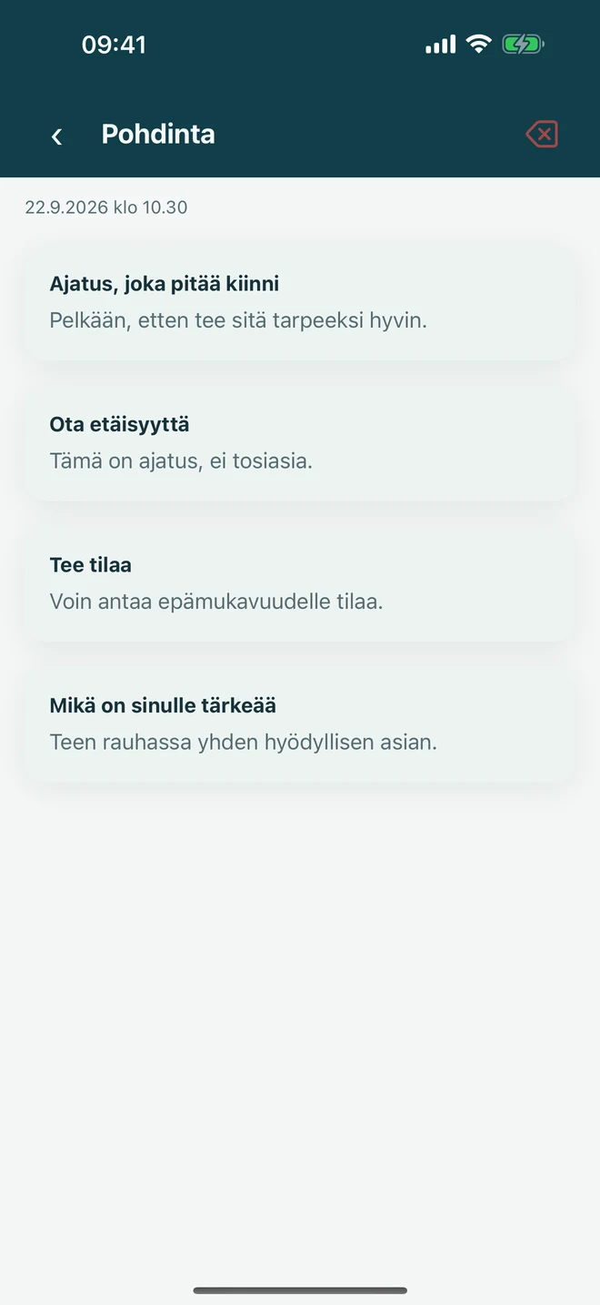 ACT-pohdinta, joka erottaa vaikean ajatuksen tosiasiasta ja palauttaa huomion valittuun suuntaan.